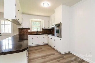 2366 Old Field Rd in Gastonia, NC - Building Photo - Building Photo