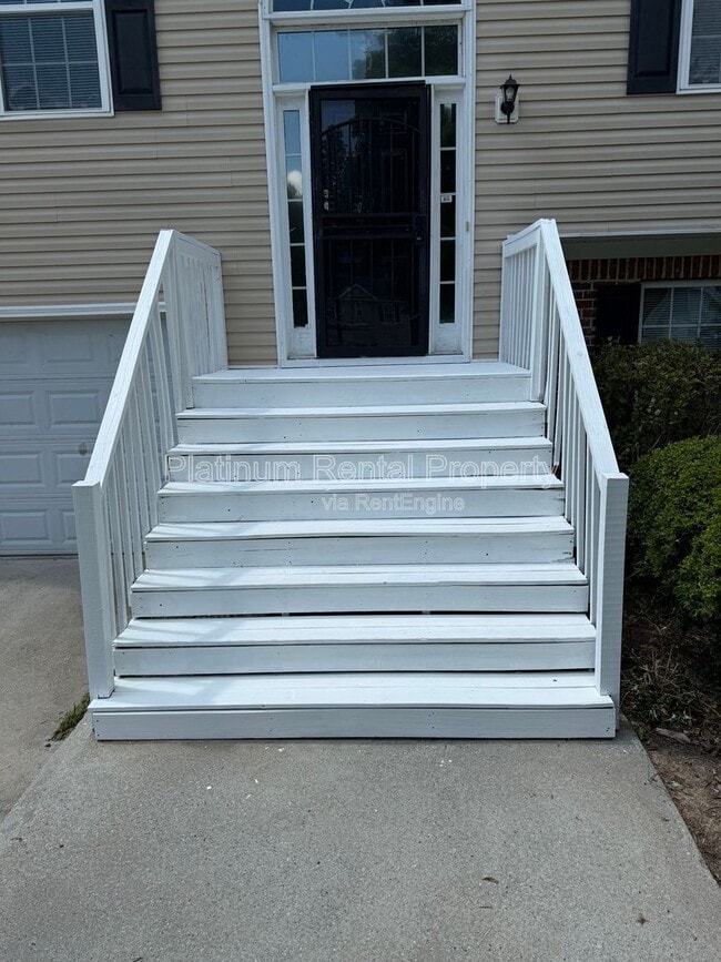 525 Dot Dr in Atlanta, GA - Building Photo - Building Photo