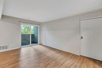 4302 Batavia Meadows Dr in Batavia, OH - Building Photo - Building Photo