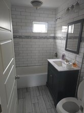 531 Berkshire Ave, Unit 3-Bedroom Apartment in Springfield, MA - Foto de edificio - Building Photo