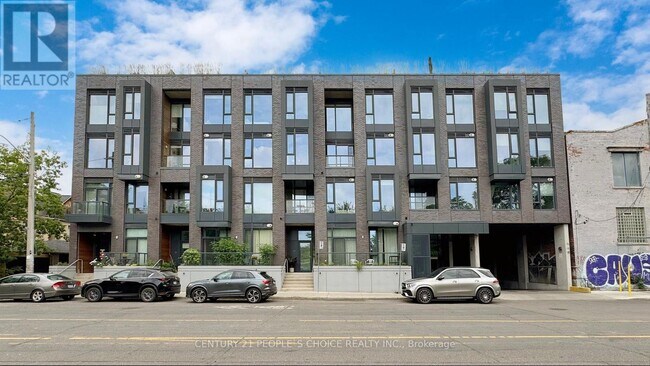 property at 35 Wabash Ave