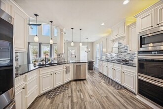 3010 Gorom Ct in Pearland, TX - Foto de edificio - Building Photo