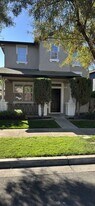1847 Vintage Cir in Oakdale, CA - Building Photo