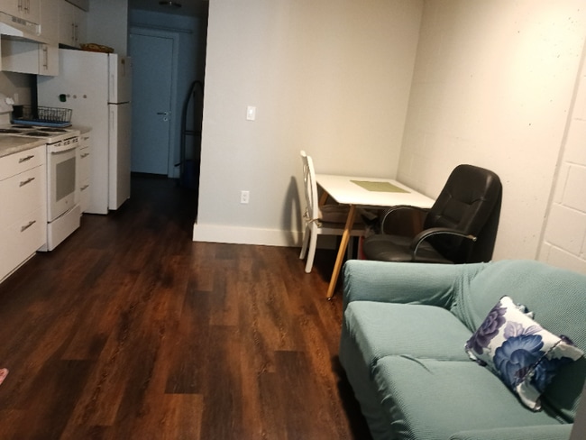 803 Waimanu St in Honolulu, HI - Building Photo - Building Photo