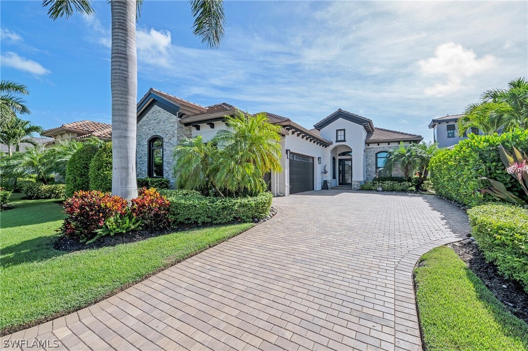 17453 Via Lugano Ct in Miromar Lakes, FL - Building Photo