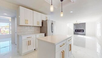 2056 SW Grant Ave in Port St. Lucie, FL - Building Photo