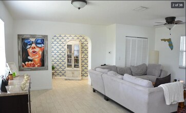 1900 16th Ave N in St. Petersburg, FL - Building Photo - Building Photo