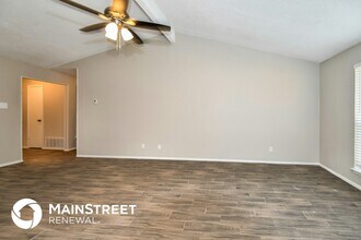 1601 Chapman Dr in Mesquite, TX - Foto de edificio - Building Photo