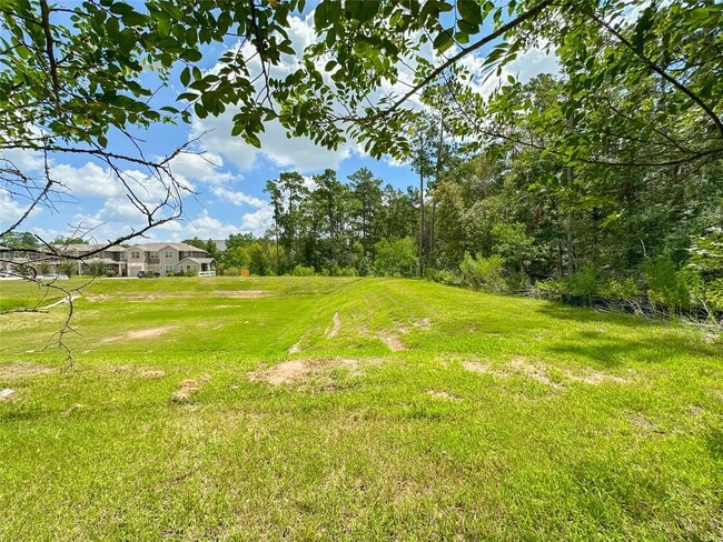 property at 105 Camelot Pl Ct