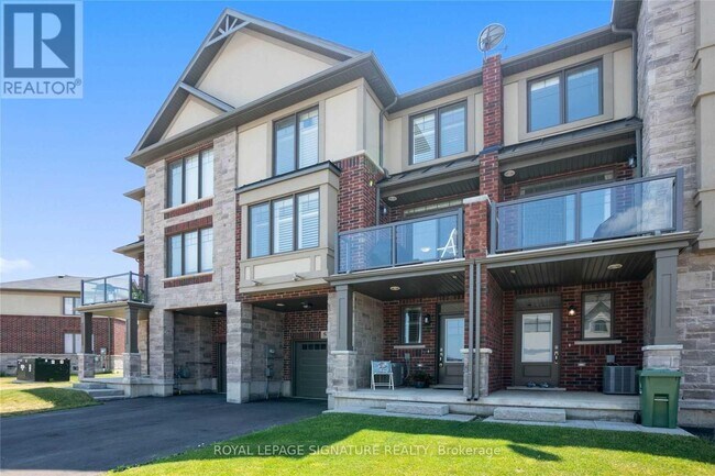 5 Dodman Cres in Hamilton, ON - Building Photo - Building Photo