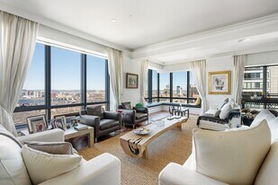 2 Avery St in Boston, MA - Building Photo