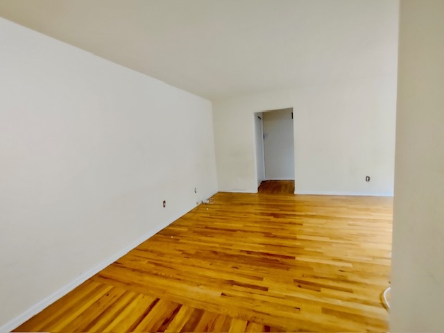 397 Park Ave, Unit m in Rutherford, NJ - Building Photo - Building Photo