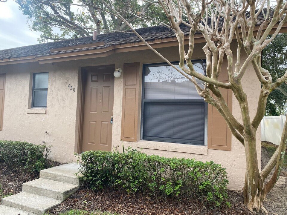 428 Eron Way in Winter Garden, FL - Building Photo