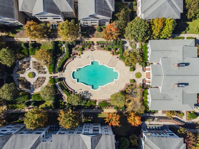 Avemore Apartment Homes