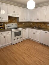 4810 Grapevine Way in Davie, FL - Building Photo - Building Photo
