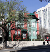 King William Apartments in Washington, DC - Foto de edificio - Building Photo