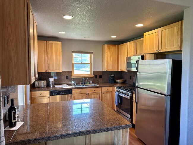 225 Campfire Ln in Fraser, CO - Building Photo - Building Photo