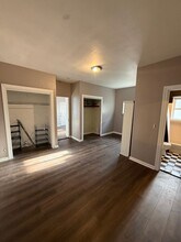 260-262 Freeport Rd in New Kensington, PA - Building Photo - Building Photo