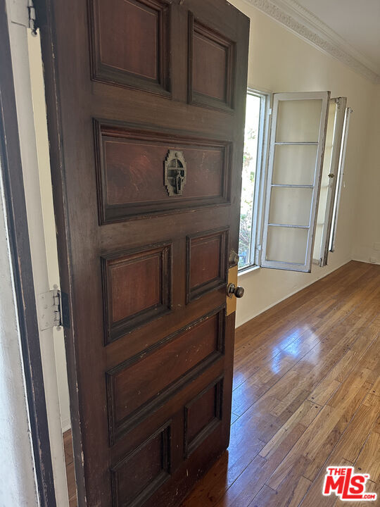 property at 5564 W 6th St