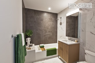 86 Fleet Pl-Unit -33C in Brooklyn, NY - Building Photo - Building Photo