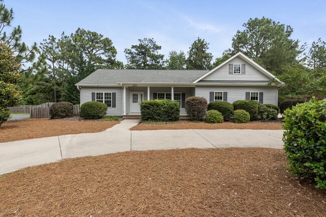 property at 1350 Monticello Dr