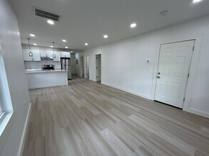 19 Watson Ave, Unit 3 in Worcester, MA - Building Photo - Building Photo