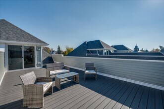544 N Broadway in Yonkers, NY - Building Photo - Building Photo