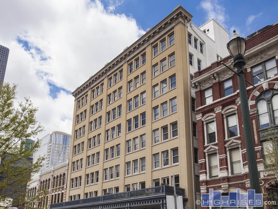 Hermann Lofts in Houston, TX - Building Photo