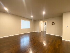 1413 S 348th St in Federal Way, WA - Building Photo - Building Photo