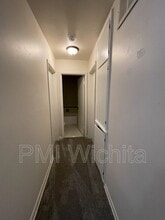 2323 S Belmont St in Wichita, KS - Building Photo - Building Photo