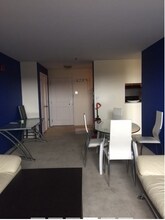 108 Sumner St in Boston, MA - Building Photo - Building Photo