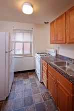 Negley Court in Pittsburgh, PA - Building Photo - Interior Photo