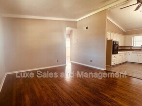 1432 SW 61st Terrace in Oklahoma City, OK - Building Photo - Building Photo