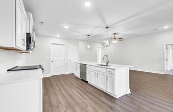 544 Ayden Ln in Clarksville, TN - Building Photo - Building Photo