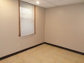 1014 Fremont St in Manhattan, KS - Building Photo - Building Photo