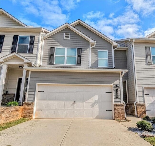 property at 3668 Acorn Dr