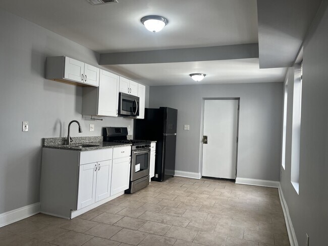 property at 1118 Homewood Ave