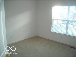 998 3rd Ave NW in Carmel, IN - Building Photo - Building Photo