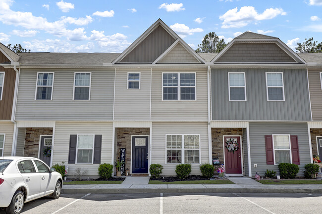 property at 141 Beacon Woods Dr