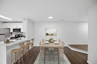 Eagle Rock Apartments at Columbia Pike in Arlington, VA - Building Photo - Building Photo