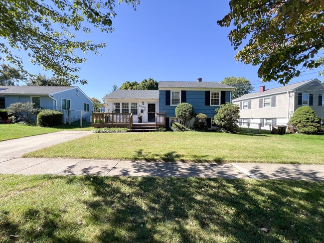1009 Kennon Ct in Rockville, MD - Building Photo - Building Photo