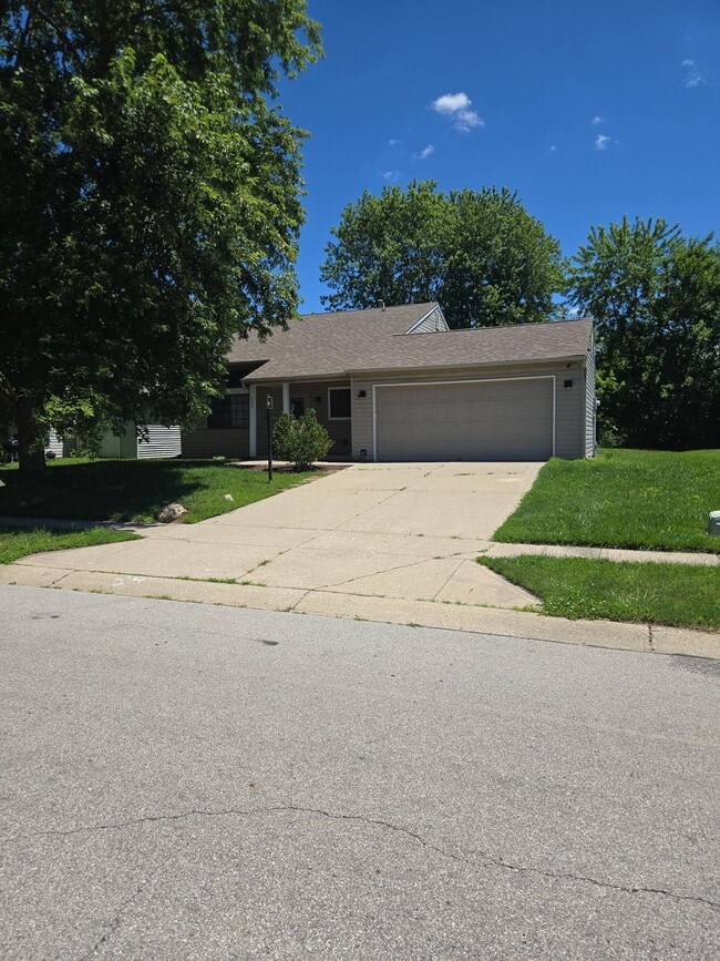 property at 235 Meadow Glen Dr