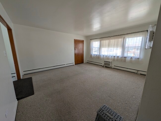 10351 Canterbury St in Westchester, IL - Building Photo - Building Photo