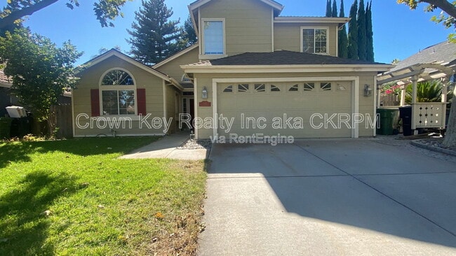195 Redwood Ave in Tracy, CA - Building Photo - Building Photo