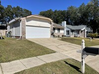 3947 Balsam Dr in Niceville, FL - Building Photo - Building Photo