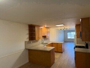 154 44th Ave in San Mateo, CA - Building Photo - Building Photo