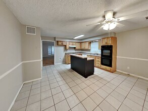 3209 Barnes Bridge Rd in Dallas, TX - Building Photo - Building Photo