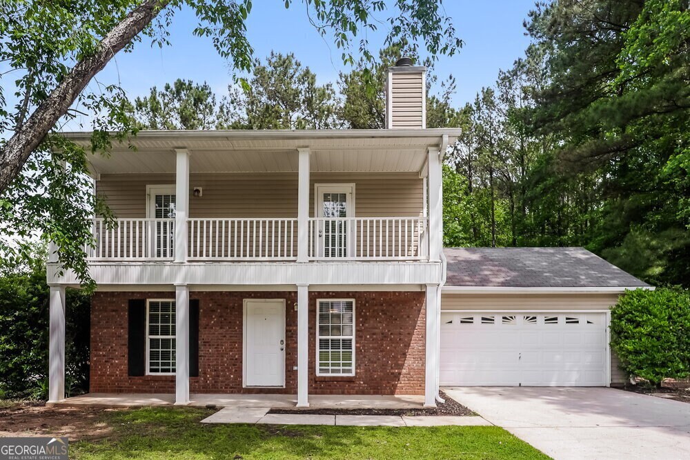 10 Carey Ct in Grantville, GA - Building Photo
