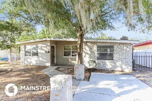 3775 Abington Ave S in St. Petersburg, FL - Building Photo