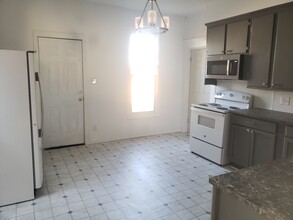 23 N Morris St in Newark, OH - Building Photo - Building Photo
